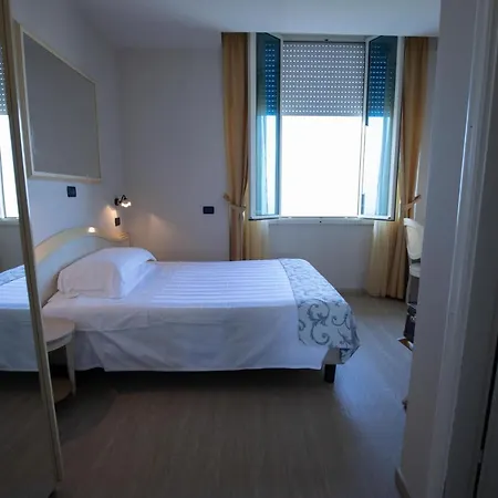London Hotel