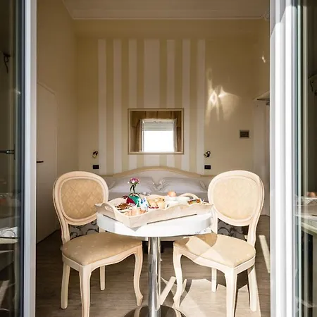 London Szálloda 3*